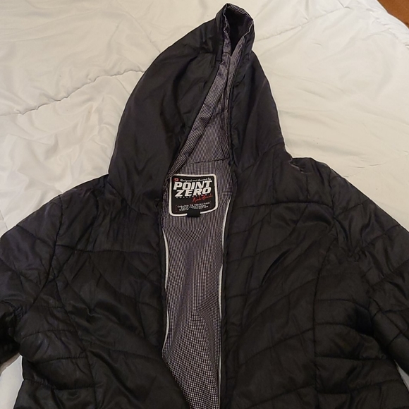 Point Zero Light Jacket - Picture 3 of 4